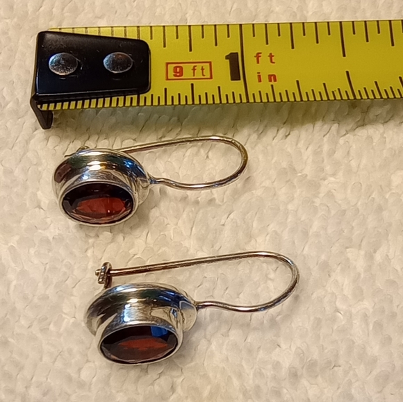 Sterling & garnet earrings - Picture 2 of 3